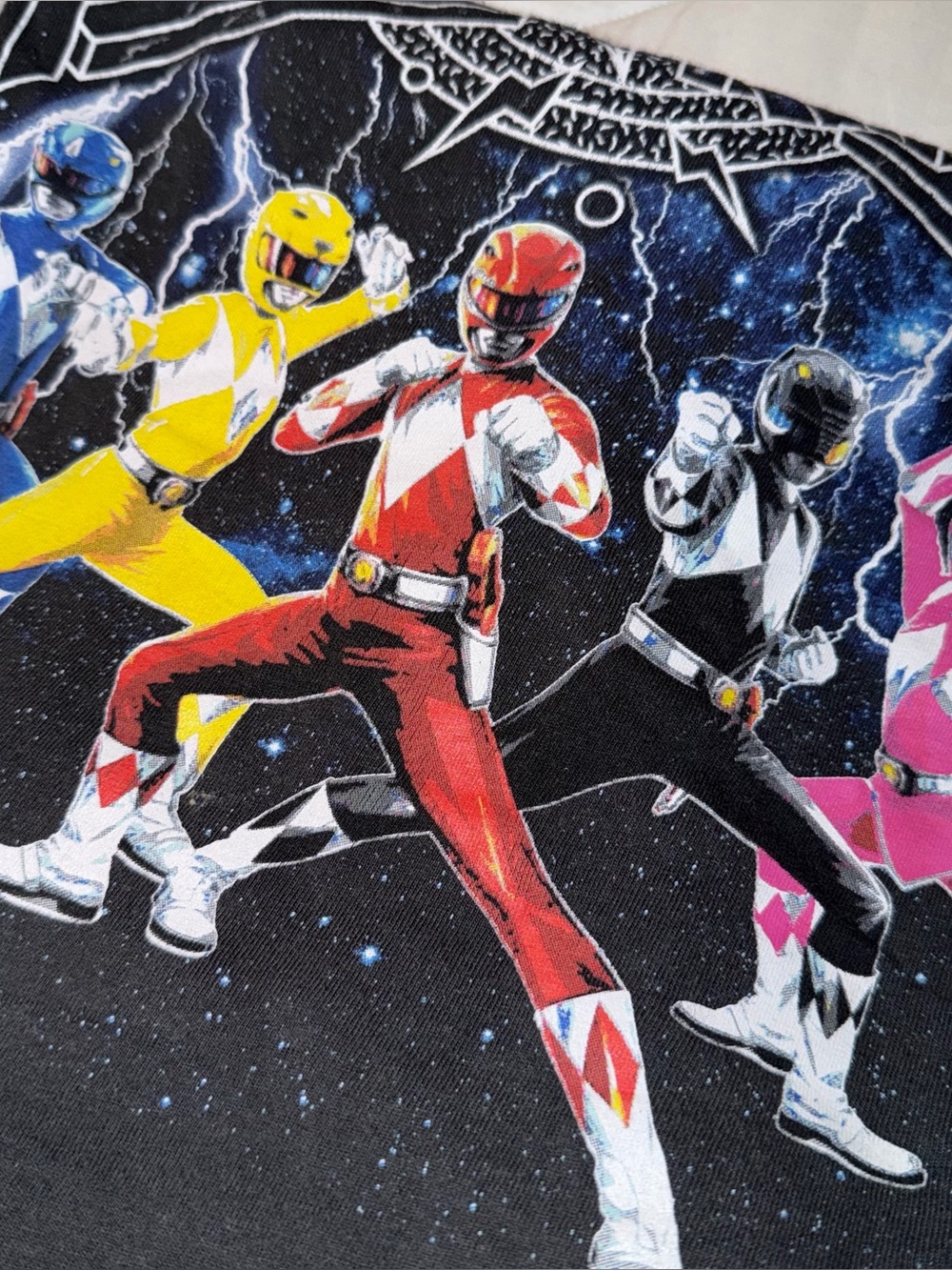 Mighty Morphin Power Ranger Tee - Picture 3 of 5